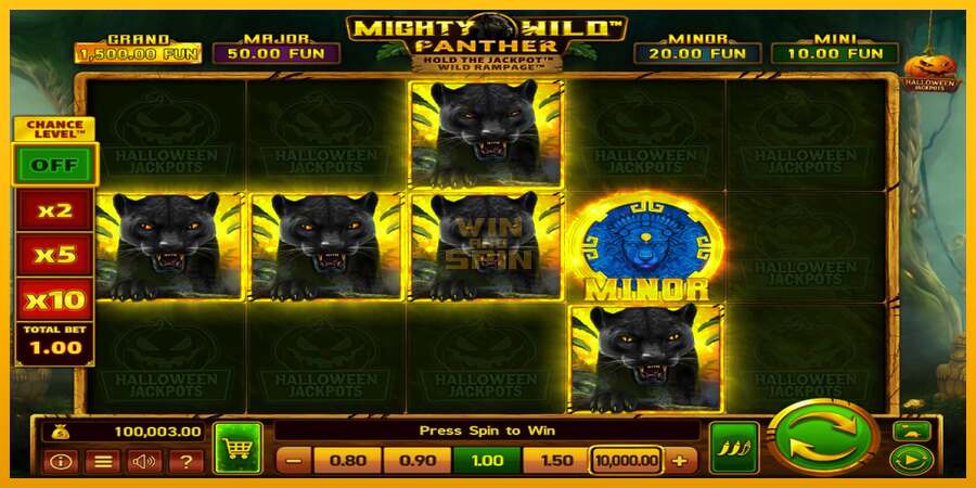 Mighty Wild: Panther Grand Gold Edition Halloween Jackpots dirua lortzeko joko-makina, irudia 2